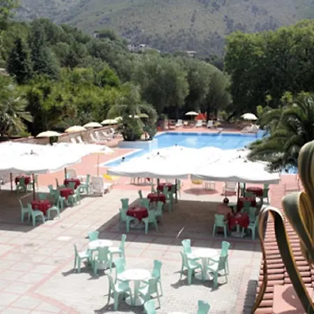 Apartment- Trilo 7 *